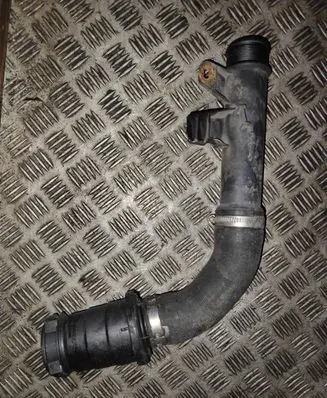 Mercedes-Benz Vito Viano W447 Engine coolant pipe/hose 1321043B