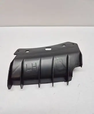Tesla Model 3 Front bumper mounting bracket 108416900B 1084169