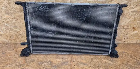 Audi A6 S6 C7 4G Coolant radiator 8k0121251l