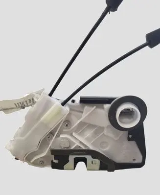 Toyota Prius (XW50) Front door lock U3111130