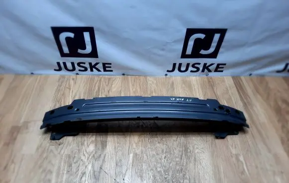 Jaguar XF X250 Front bumper cross member LMN