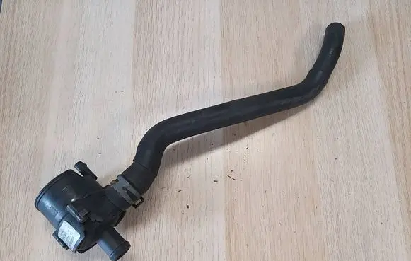 Seat Leon (5F) Electric auxiliary coolant/water pump 5Q0121591AN