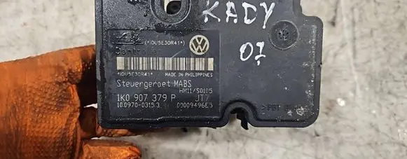 Mercedes-Benz E W211 ABS Pump 1K0907379P 00009496E5