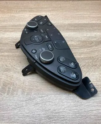 Nissan Primera Climate control unit 28395AV600 CSW5880C