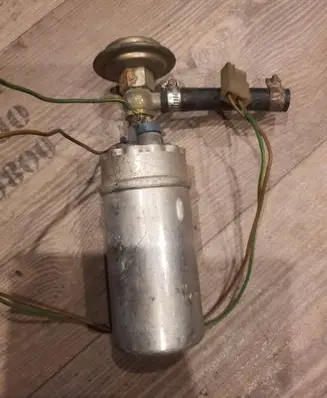Audi 80 90 S2 B4 Fuel injection (other) 1287121006 0580464995