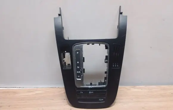 Audi A5 8T 8F Gear shifter surround trim plastic 8K0864261