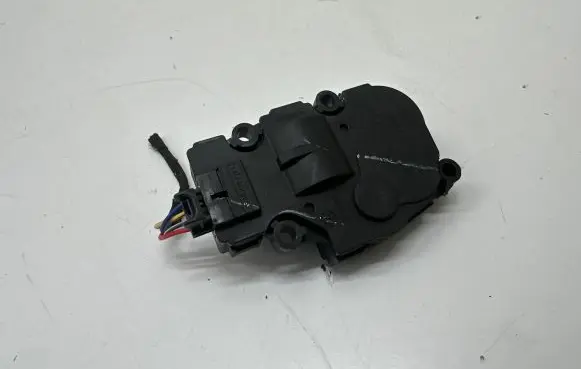 BMW X3 G01 Air flap motor/actuator T52579A