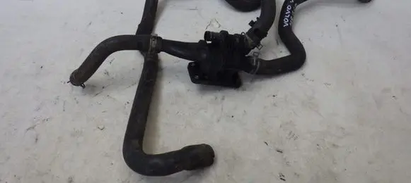 Volvo V50 Thermostat housing 9670253780