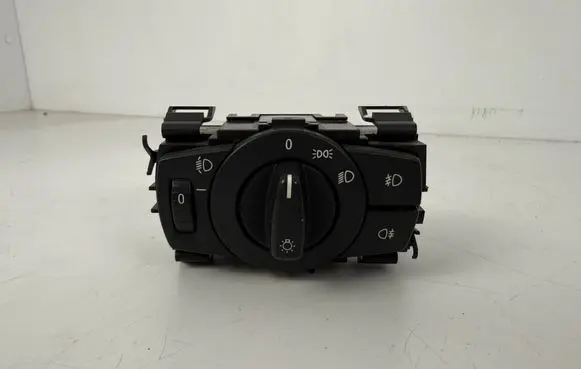 BMW X1 E84 Light switch 6932794