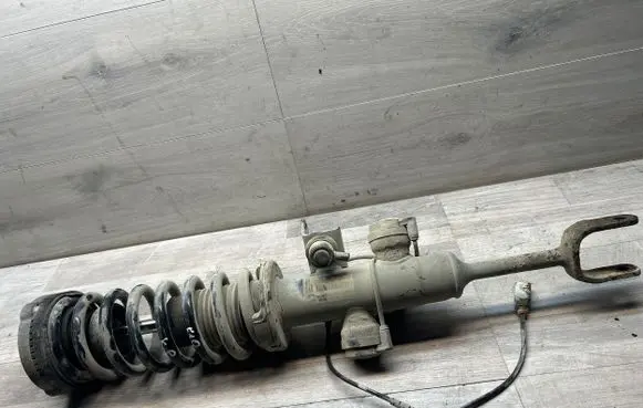 BMW 5 F10 F11 Front shock absorber with coil spring 6796855