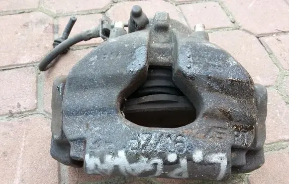 Ford Galaxy Front brake caliper