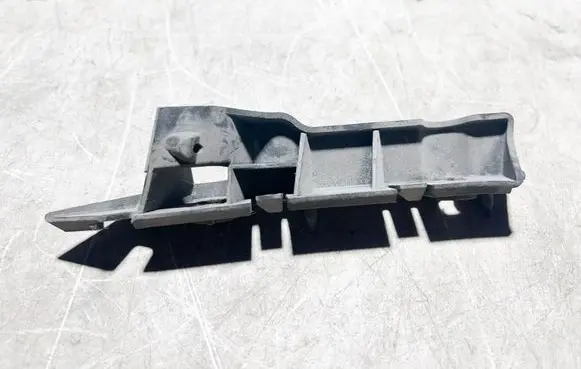 Audi A5 8T 8F Front bumper mounting bracket 8T0807283A