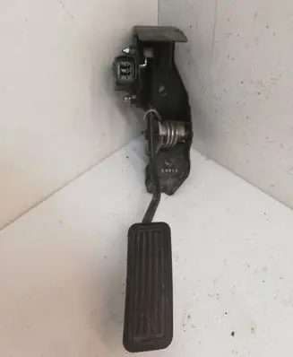 Toyota Corolla Verso AR10 Accelerator throttle pedal