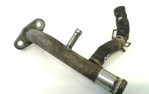 Mazda 6 Engine coolant pipe/hose
