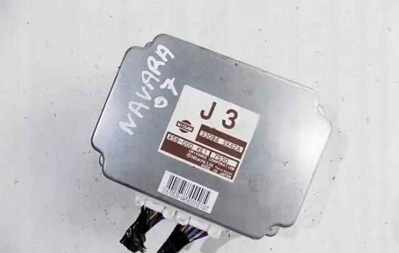 Nissan Navara D40 Gearbox control unit/module 330843x42a