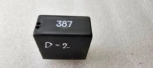 Audi A8 S8 D2 4D Other relay 4B0919471 5KG00656804