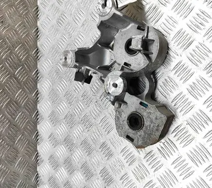 Mercedes-Benz EQS V297 Engine mount bracket A2978306502