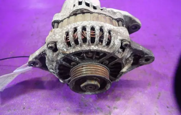Mazda 323 F Generator/alternator A2T39391