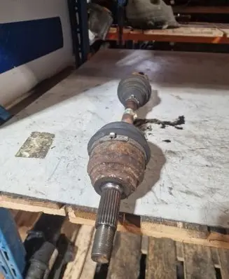 Front driveshaft