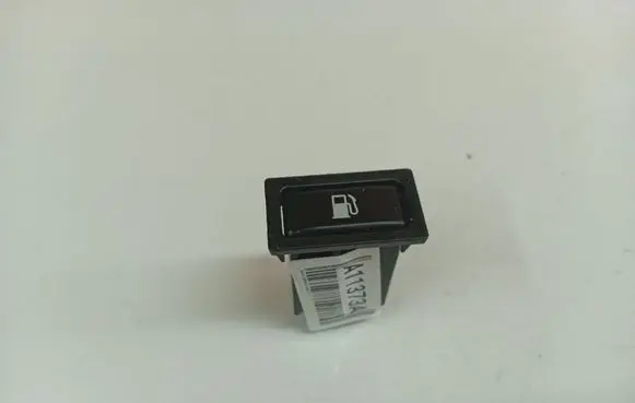 Toyota Avensis T250 Fuel tank opening switch 156795