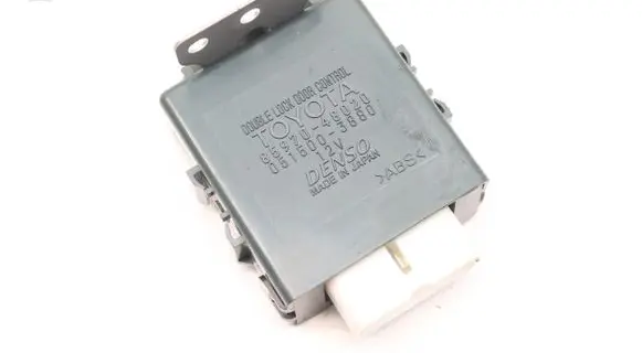 Lexus RX 450H Other relay 8597048020 0515003880