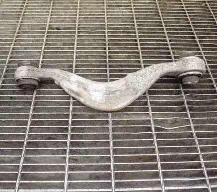 BMW 5 G30 G31 Rear upper control arm/wishbone 6870535