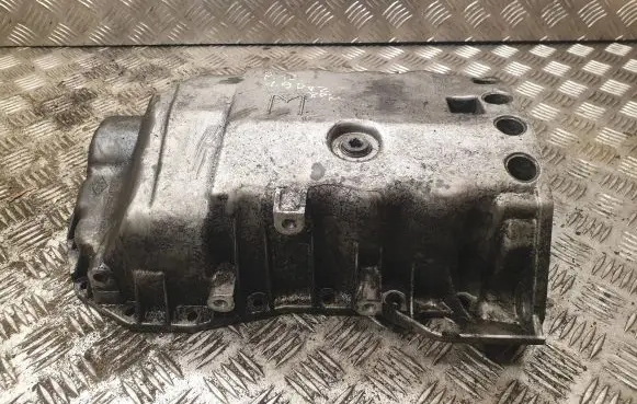 Oil sump