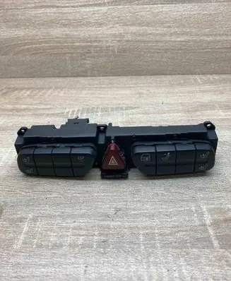 Mercedes-Benz C W203 Hazard light switch 2038208110