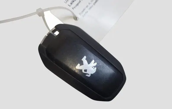 Peugeot 508 Ignition key/card 2010DJ5052