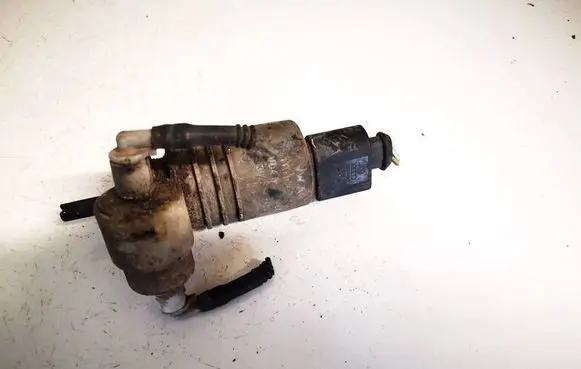 Windscreen/windshield washer pump