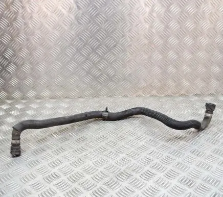 Engine coolant pipe/hose