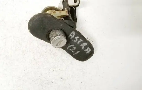 Opel Astra G Front door lock (next to the handle) 