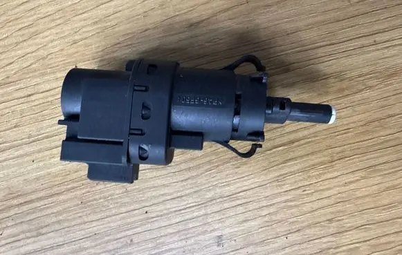 Ford Mondeo MK IV Brake pedal sensor switch 3M5T13480AC