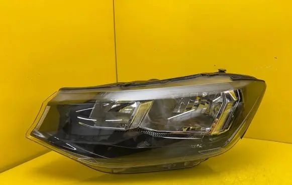 Volkswagen Caddy Headlight/headlamp 2K8941005D