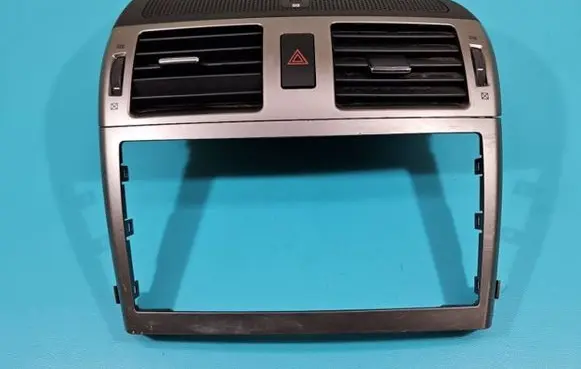 Toyota Avensis T270 Dash center air vent grill 55670-05160 IMPRK1397188