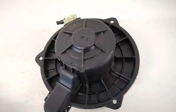 Hyundai ix 55 Heater fan/blower eh20sy