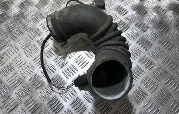 Ford Galaxy Air intake hose/pipe 95vw9w633cb 95vw-9w633-cb