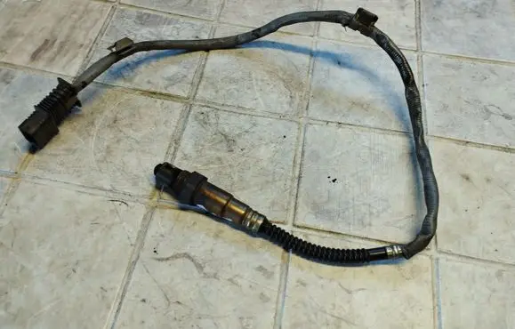 BMW 5 GT F07 Lambda probe sensor 758947502 0258010162