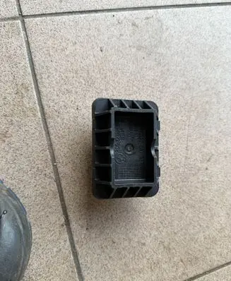 BMW 3 F30 F35 F31 Jacking socket point 51717169981