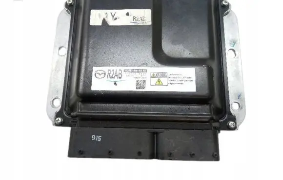 Mazda 6 Engine control unit/module R2AB18881J