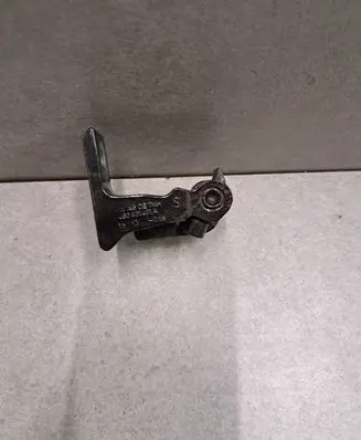 Audi A6 S6 C7 4G Rear door lower hinge 4G0831401A 151301S