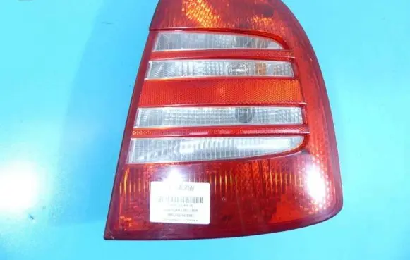 Skoda Superb B5 (3U) Rear/tail lights 3U5945096 IMPRK1258259