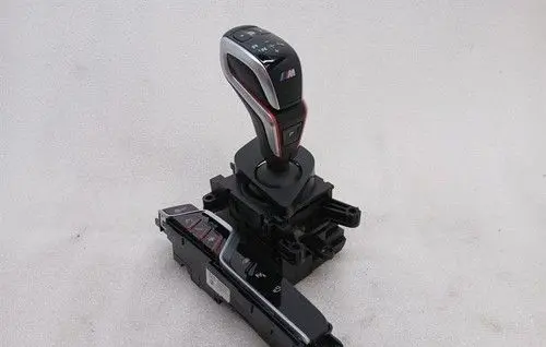 BMW M5 F90 Gear shifter/selector 9882227