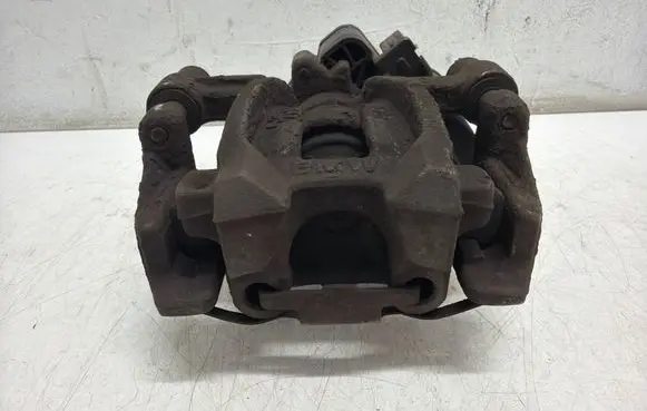 BMW 2 F45 Rear brake caliper 6798957