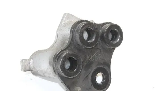 Mazda 3 II Gearbox mounting bracket