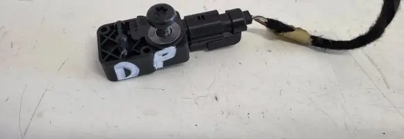 Opel Insignia A Airbag deployment crash/impact sensor 13502341