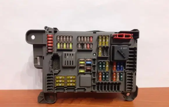 BMW X5 E70 Fuse box set 518954021A 693168704