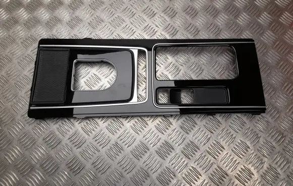 Jaguar XF Panel trim GX63044E04A