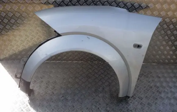 Audi A2 Fender 8Z0821021C