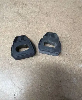 Volkswagen Golf IV Radiator mount bracket 1J0806157A